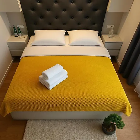 Miodowy Z Balkonem, Hustawka, Garazem I Faktura Apartment
