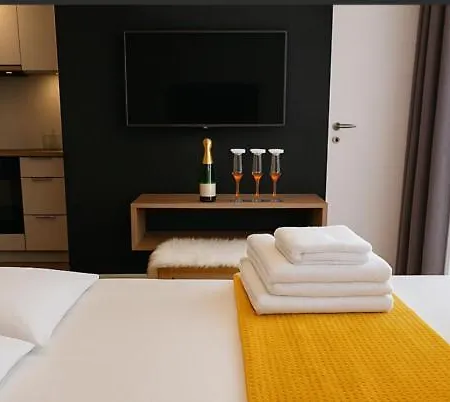 Miodowy Na Kopisto 8a, Nowe W Centrum Rzeszowa 아파트 제수프